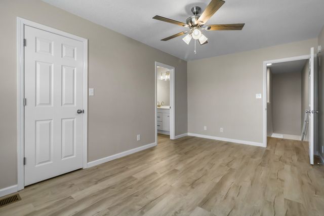 106 Alexander Blvd, Clarksville, TN 37040