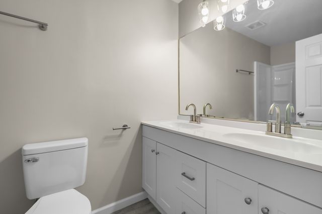 106 Alexander Blvd, Clarksville, TN 37040