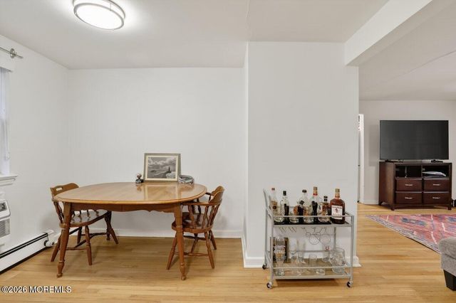 98 Manor Drive, Red Bank, NJ 07701