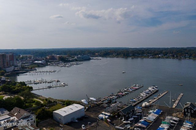 98 Manor Drive, Red Bank, NJ 07701