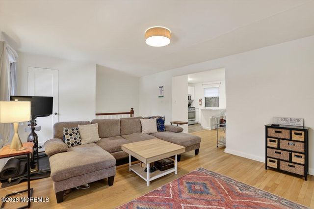 98 Manor Drive, Red Bank, NJ 07701