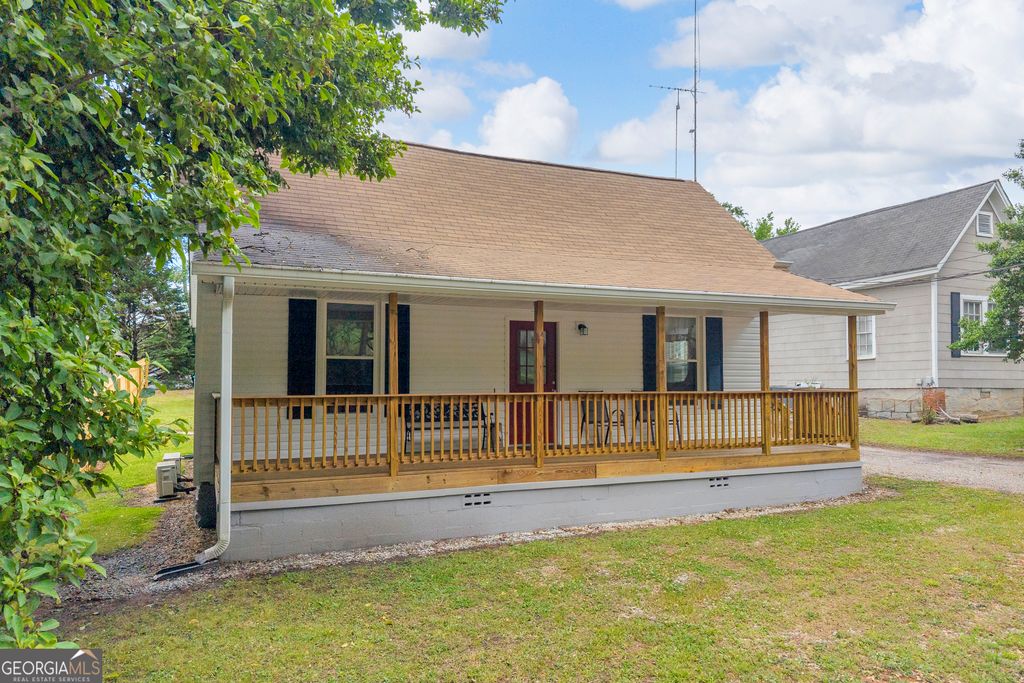 337 State Street, Commerce, GA 30529