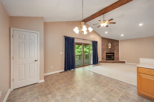 1050 Red Top Hill Rd, Buchanan, TN 38222