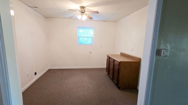 1050 Red Top Hill Rd, Buchanan, TN 38222