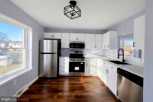 331 COLD SPRING PL, Dover, DE 19904