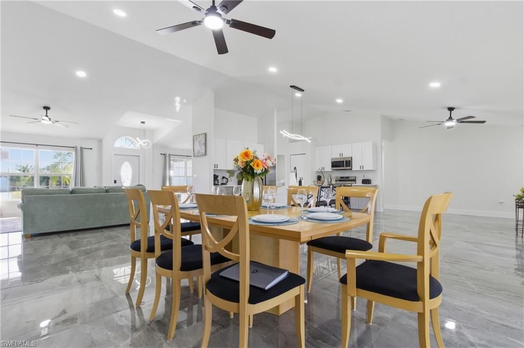 Image 14 of property listing at 619 SW 26th TER, Cape Coral, FL 33914