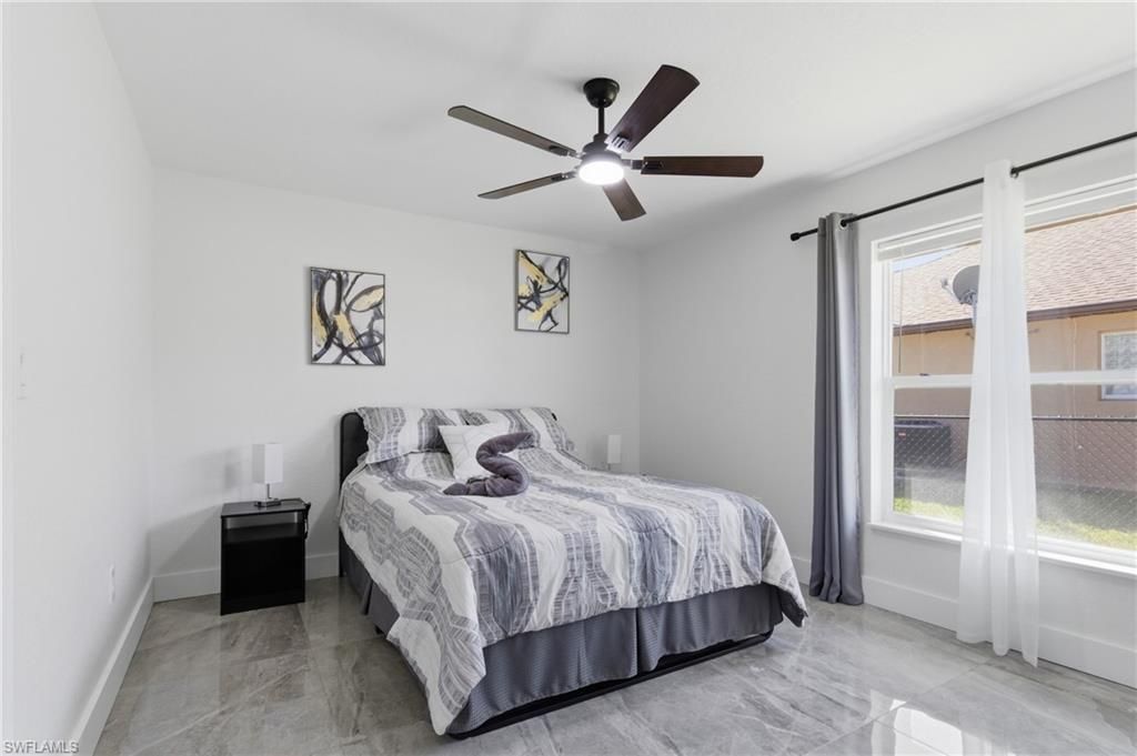 Image 24 of property listing at 619 SW 26th TER, Cape Coral, FL 33914