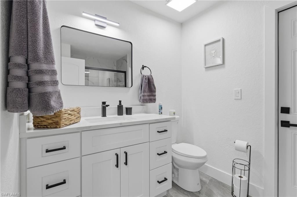 Image 28 of property listing at 619 SW 26th TER, Cape Coral, FL 33914