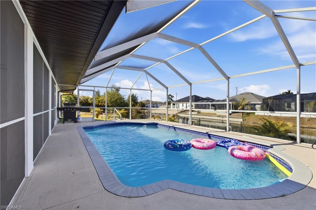 Image 34 of property listing at 619 SW 26th TER, Cape Coral, FL 33914