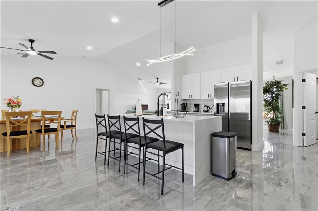 Image 5 of property listing at 619 SW 26th TER, Cape Coral, FL 33914