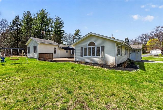 15 San Mateo Dr, Chelmsford, MA 01824