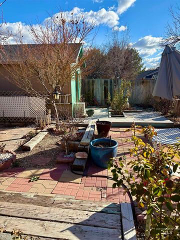 2068 Sherry Ln, Twin Falls, ID 83301