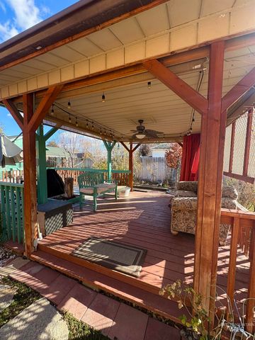 2068 Sherry Ln, Twin Falls, ID 83301