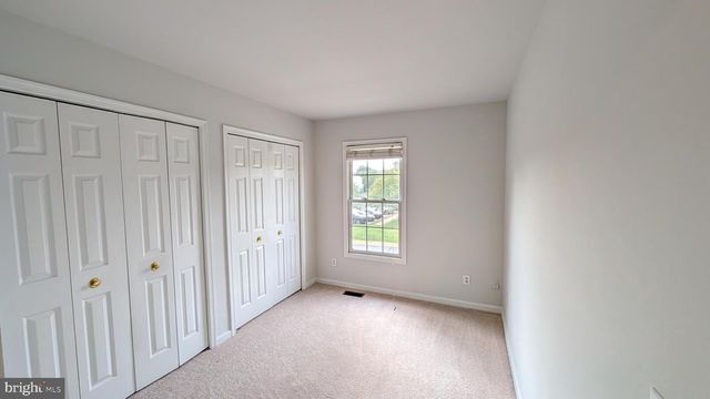 43543 PLANTATION TER, Ashburn, VA 20147