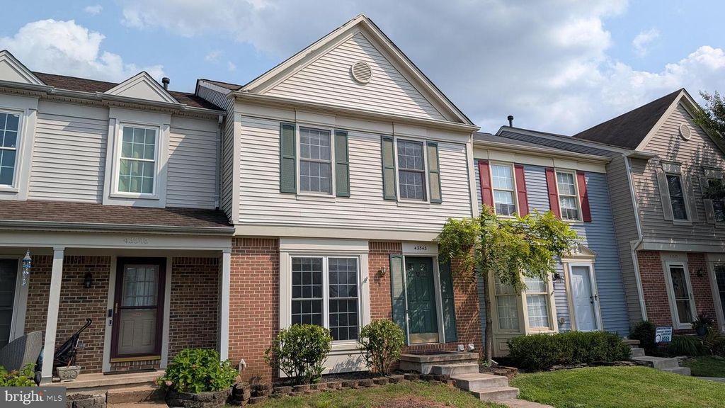 43543 PLANTATION TER, Ashburn, VA 20147