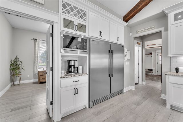 509 Waterfalls Court, Farmington, AR 72730