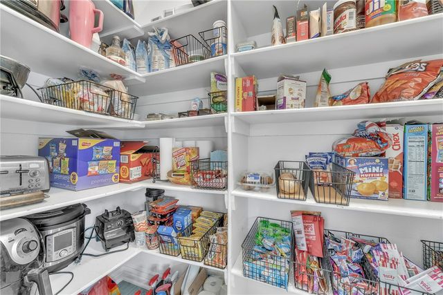 509 Waterfalls Court, Farmington, AR 72730