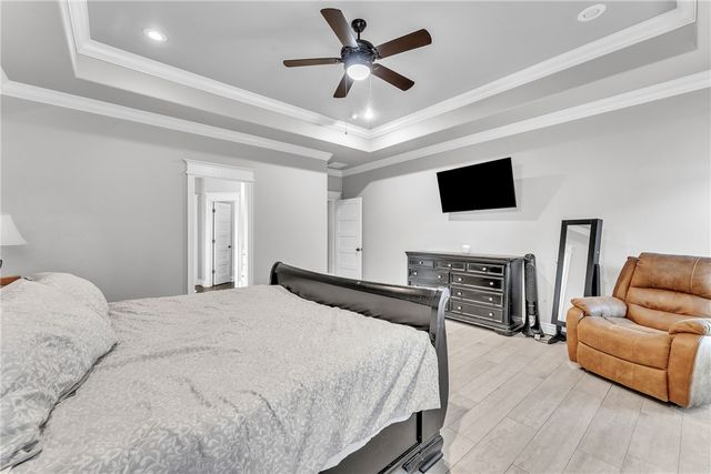 509 Waterfalls Court, Farmington, AR 72730