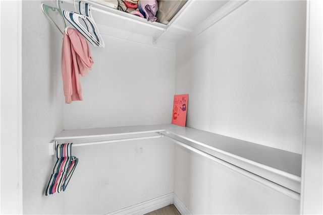 509 Waterfalls Court, Farmington, AR 72730