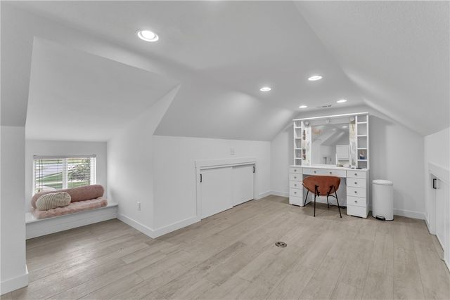 509 Waterfalls Court, Farmington, AR 72730