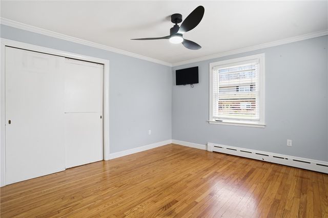 17 Goulart Avenue, Bristol, RI 02809