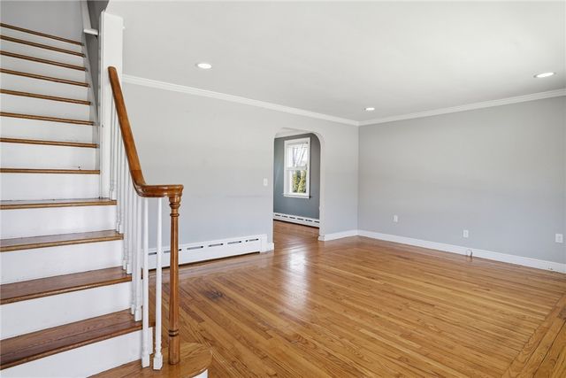 17 Goulart Avenue, Bristol, RI 02809