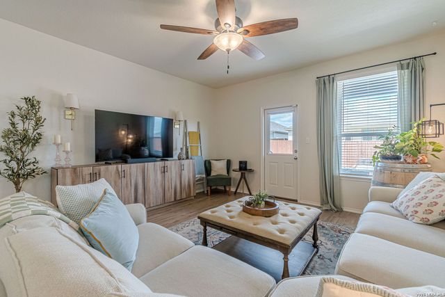 771 Steeplebush, New Braunfels, TX 78130