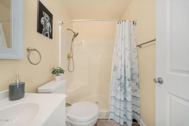 13240 Ratner Street, North Hollywood, CA 91605