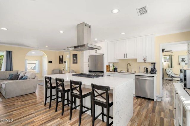 13240 Ratner Street, North Hollywood, CA 91605