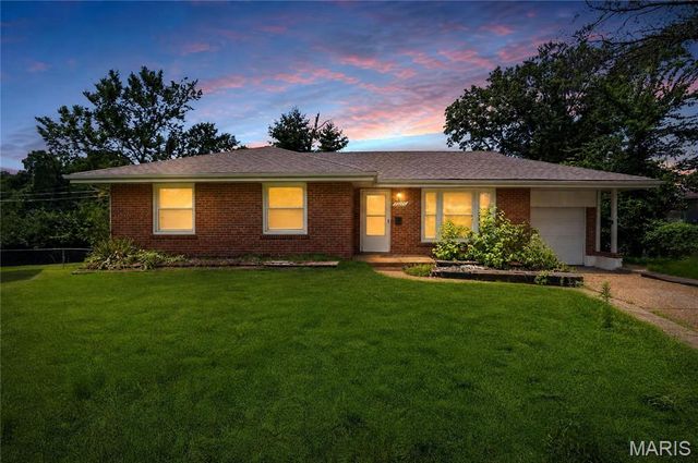 1223 Kimball Court, St Louis, MO 63137
