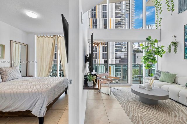 41 SE 5th Street 510, Miami, FL 33131