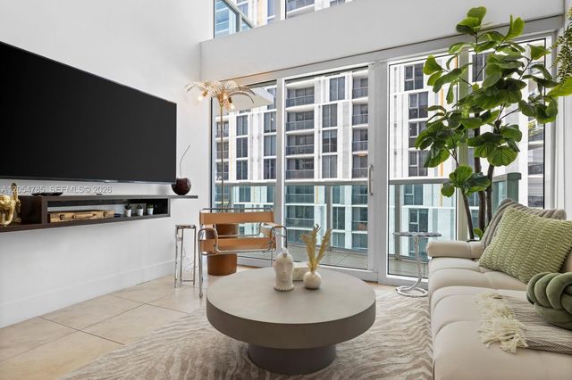 41 SE 5th Street 510, Miami, FL 33131