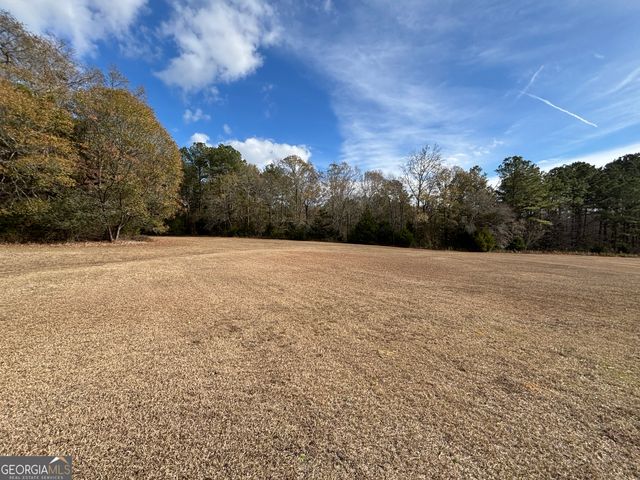 555 Limestone Road, Cochran, GA 31014