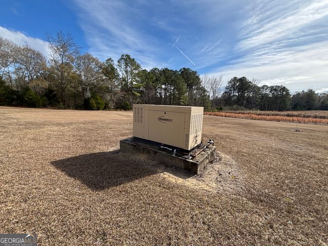 555 Limestone Road, Cochran, GA 31014