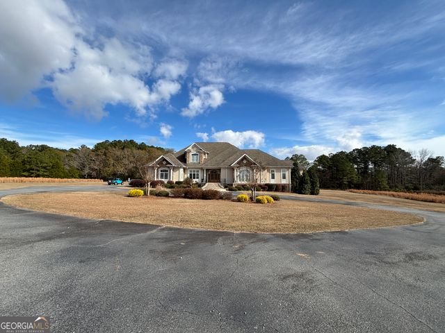 555 Limestone Road, Cochran, GA 31014