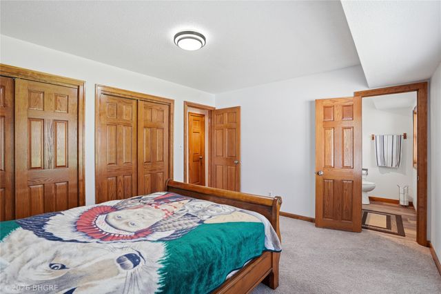 3244 SE 20th Street, Des Moines, IA 50320