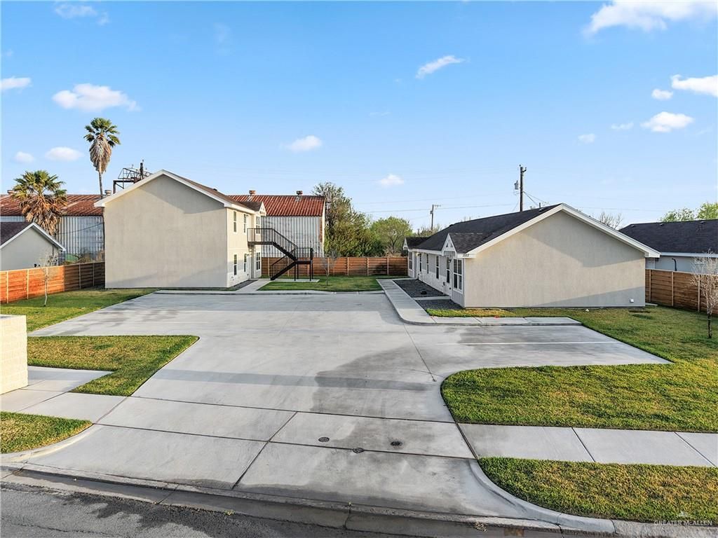 2112 Multi-National, Harlingen, TX 78550