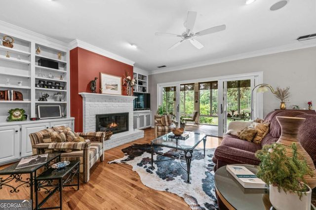 1151 Shoulder Bone Circle, Greensboro, GA 30642