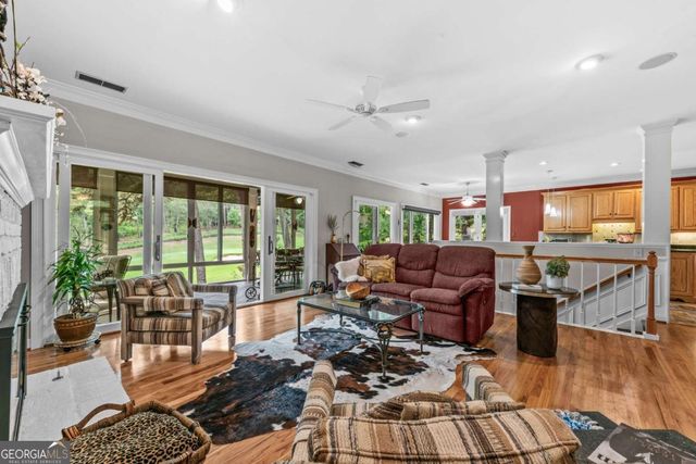 1151 Shoulder Bone Circle, Greensboro, GA 30642