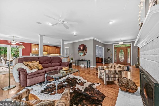 1151 Shoulder Bone Circle, Greensboro, GA 30642