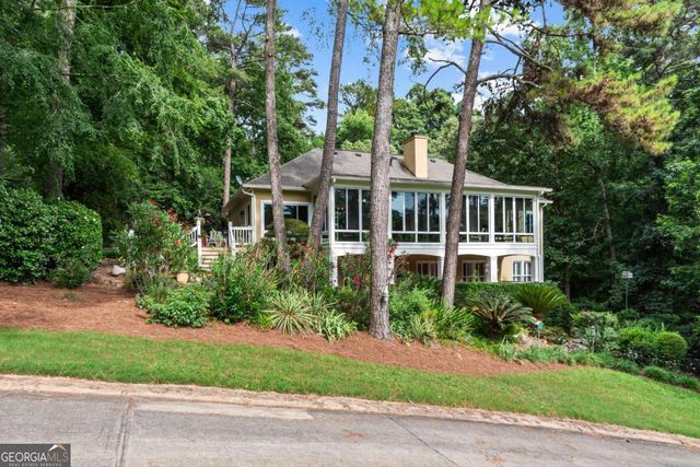 1151 Shoulder Bone Circle, Greensboro, GA 30642