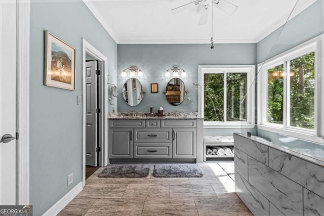 1151 Shoulder Bone Circle, Greensboro, GA 30642