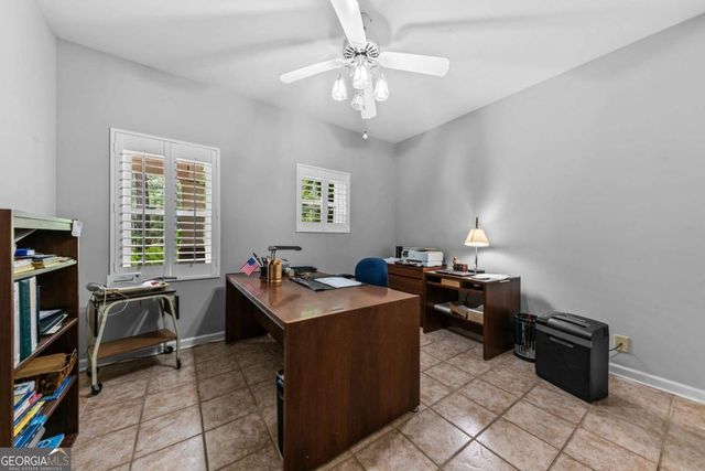 1151 Shoulder Bone Circle, Greensboro, GA 30642