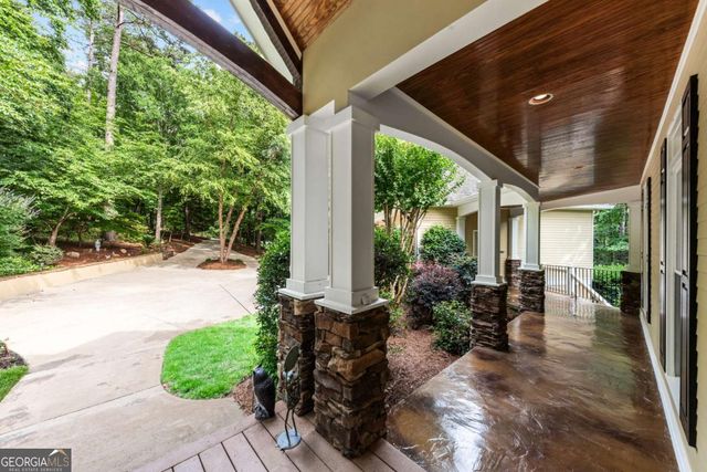 1151 Shoulder Bone Circle, Greensboro, GA 30642
