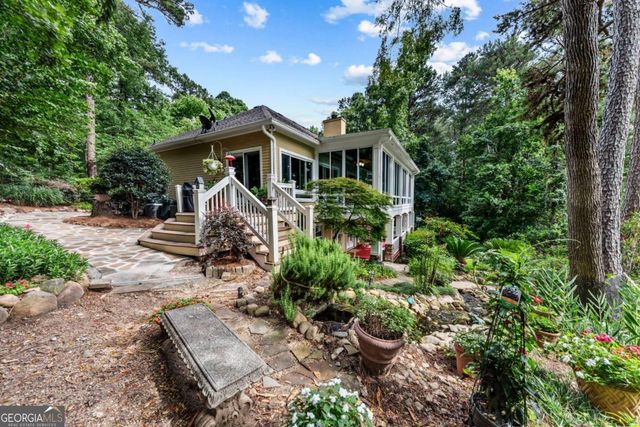 1151 Shoulder Bone Circle, Greensboro, GA 30642