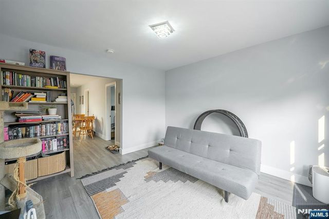 162 Glenwood Avenue, Jersey City, NJ 07306