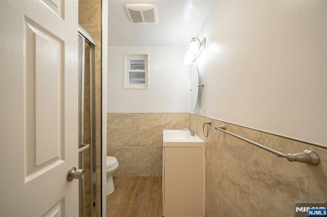 162 Glenwood Avenue, Jersey City, NJ 07306