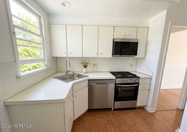 45 Cedar Avenue B, Long Branch, NJ 07740