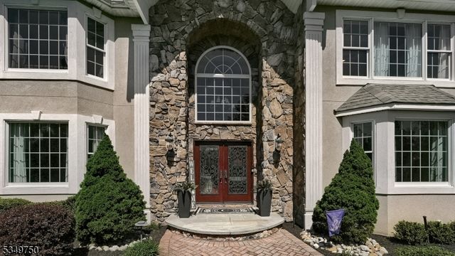 17 Farmstead Ln, Wayne Twp., NJ 07470