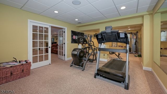 17 Farmstead Ln, Wayne Twp., NJ 07470